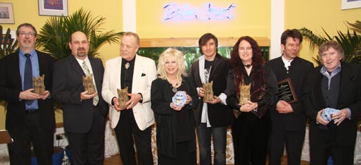 Bram Stoker Award Winners (left to right): Norman Prentiss, Michael Knost, Brian Lumley, Tanith Lee, Hank Schwaeble, Lisa Morton, Ray Russell, and James Herbert.